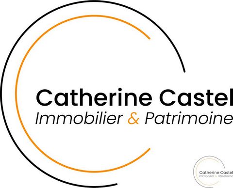 L'agence Catherine Castel Immobilier & Patrimoine a le plaisir de vous proposer : Au Ferret, emplacement de premier choix pour cette Boutique de 48 m2 dans un environnement trés commerçant, à proximité du centre, des plages et du quartier ostréicole....