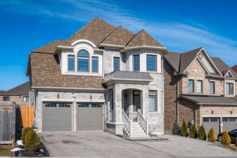 Welcome to Stunning Detached 4 Bed & 4 Bath House with Ravine View. Appx. 3,550 sqft of the LivingSpace above Ground with Office on Main Floor. Fantastic Layout with Lots of Windows and NaturalLights. Many Upgrades : 10 ft Ceiling on the Main & 9 ft ...