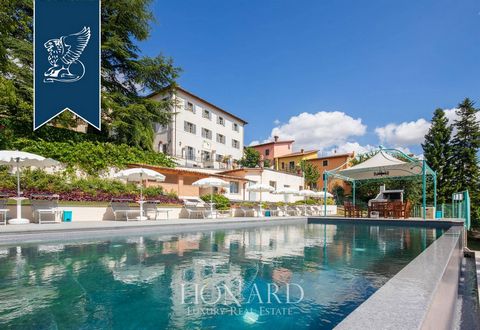 This 17th-century neoclassical villa for sale in the Marche is a 4-storey architectural jewel measuring 1,500 sqm, surrounded by a 3,500-sqm park with various relaxation areas and a panoramic infinity pool. The building is a fine example of neoclassi...