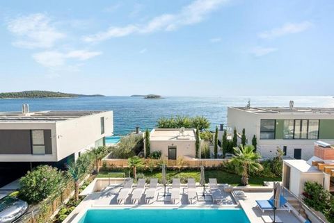 Beautiful newly built luxury palazzo in famous Rogoznica just 50 meters from the crystal clear sea! Krka National Park and the UNESCO heritage cities of Trogir and Šibenik are also very close, ideal for day trips! One of the most popular marinas in C...