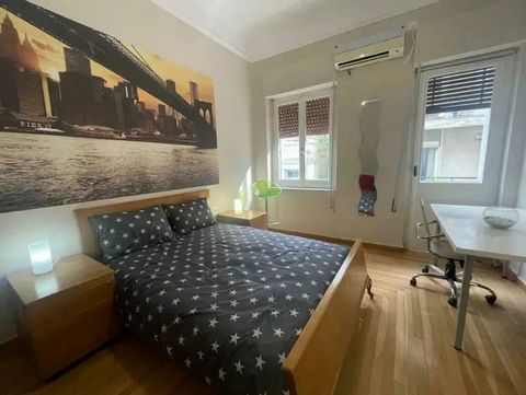 Renovated Apartment in Piraeus (Evangelistria) Location: Evangelistria area, Piraeus. Features: Area: 82 sq.m. Bedrooms: 3 Bathrooms: 1 Floor: 1st Condition: Renovated Year Built: 1935 Year of Renovation: 2023 Style: Traditional Orientation: Perimete...