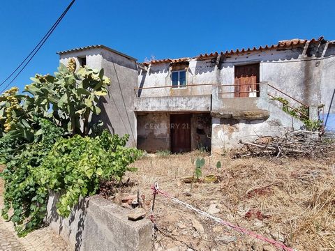 Come and discover this house with 1 floor completely to be renovated with a lot of potential, it is located less than 100 meters from the national road, and with the electricity supply a few meters away. You will be charmed by its location and its be...
