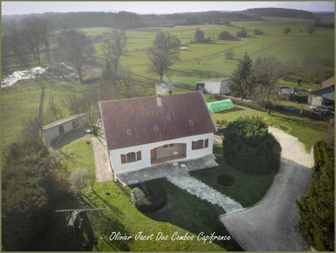 Dpt Haute-Saône (70), à vendre proche de VILLERSEXEL maison P8 de 194 m² - Terrain de 8500