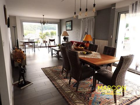 MARCON REAL ESTATE. AUBUSSON. Ref:88179. Beautiful apartment of 103.9 m² including: entrance, fitted kitchen, large living room, two bedrooms, bathroom (Italian shower), wc. Collective oil heating. Balcony. Co-ownership of 15 main lots. Annual charge...