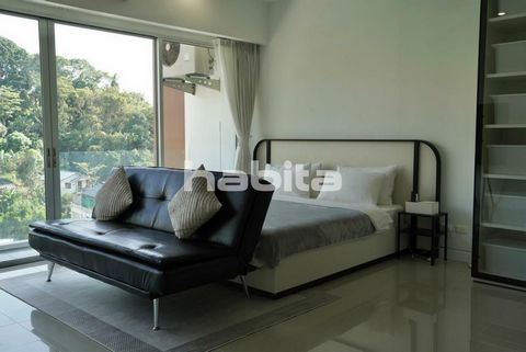 Spacious studio studio with fresh renovation and completely new furniture overlooking the mountains and the sea. 15 minutes walk from Karon Beach. Great for living or investment. For more details contact our Habita Phuket office or What's App ... Fea...