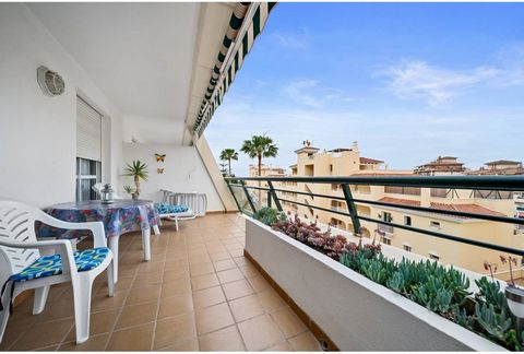 one-bedroom apartment nestled in the heart of Torrequebrada, Benalmádena. Introducing this charming one-bedroom apartment nestled in the heart of Torrequebrada, Benalmádena. Boasting a tranquil environment, 65 square metres this property offers a per...