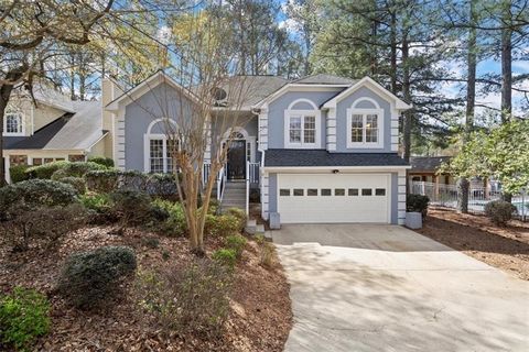 Fall in love with this charming retreat nestled in the heart of Roswell, GA! This meticulously renovated home offers a perfect blend of modern comforts and timeless elegance. As you step inside, you'll be greeted by the warm ambiance of vaulted ceili...
