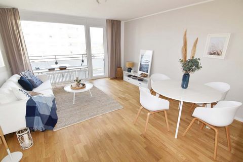 This beautiful, completely renovated two-room flat on the first floor impresses with its upscale interior design. The flat is west-facing and has a lovely balcony and a pretty east-facing bedroom. The corresponding floor can be easily reached via a l...