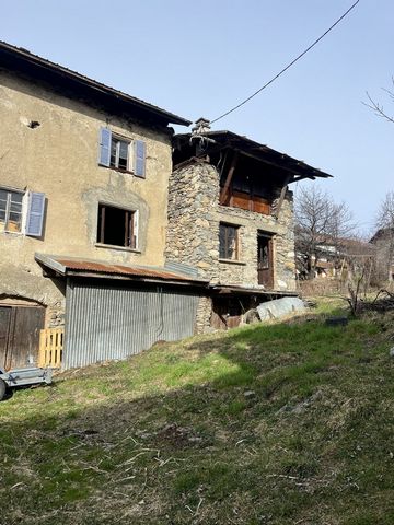 An exclusive to ACTIV'IMMO - Real Estate Transaction, Located in Doucy, a few kilometres from the resorts of Combelouvière and Valmorel, barn to be converted offering a floor area of approximately 60 m2. This rough barn adjoining on one side comprise...