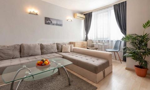 SUPRIMMO Agency: ... We present a sunny, one-bedroom apartment for sale 50 m from the famous Sea Station and next to the Roman Thermae in Varna, in Varna. 'Greek neighborhood'. The property with a net area of 40.65 sq.m is located on the 2nd floor of...