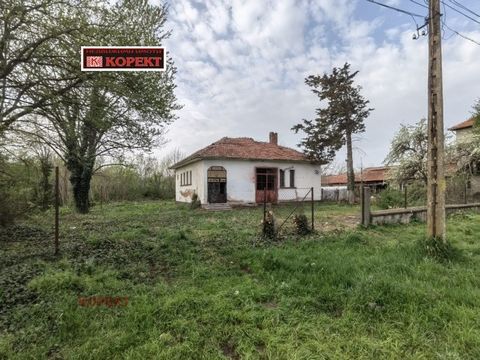Offer 3376! The property is located in the center of the village of Telish, on the main street, with a yard of 1560sq.m. and a monolithic building with a built-up area of 114 sq.m., with stable stone foundations with a slab of 50 cm. and basement, as...