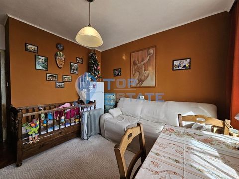 Top Estate Real Estate offers you a panoramic, south-facing multi-bedroom apartment in Dragalevtsi quarter. Acacia, gr. Veliko Tarnovo. The apartment has an area of 105 sq. m, located on the first floor and consists of two bedrooms, living room, kitc...