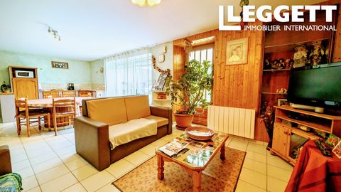 A26909COB56 - Discover this beautiful stone house nestled in the village of Crédin, offering a pleasant living space alongside rental potential through its currently rented independent apartment and a part of the property that awaits renovation. The ...