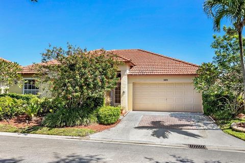 Woodbine - Palm Beach Gardens, Florida -'Lovingly cared for detached single family on 1 easy level. CONTIGO model mid sized at nearly 1,500 sq. ft. 3/2 per tax records. Comfortable as 2 bedroom/2 bath and den/office which opens to a true Florida room...