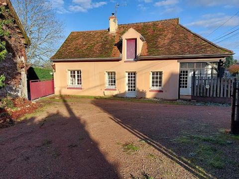Ciry le Noble (71420) House of 57m² offering much more than just a place to live. Located in an area sought after by its quiet environment, it also has the potential for a second home, rental property (airbnb) ideal for investors... It consists of: E...