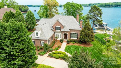 Welcome to Channel Point Ln, the pinnacle of Lake Norman Living! This immaculate, custom home sits on a quiet cul-de-sac in the Sailview Community. Step inside, where main channel views can be seen from almost every room of the house. The main floor ...