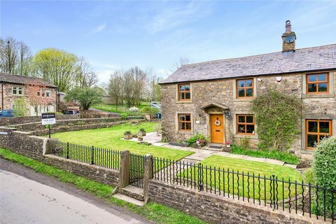 A superb opportunity to acquire a beautiful 4 bedroom semi-detached farmhouse on the outskirts of Rimington in the heart of the Ribble Valley. Occupying a large plot, with extensive gardens and parking. Inspection is necessary to fully appreciate wha...