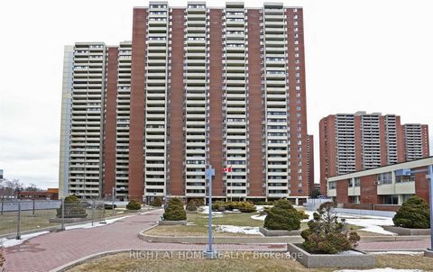 Lowest Maintenance Fee 2 Bedroom Condo in Massey sq. North West Downtown view. Bright W/Large Balcony In well Maintained Building.Enjoy A Comfortable, Convenient Worry-Free Lifestyle.Walking Distance to Subway,Doctors Office,Dental,Daycare,School. Mi...