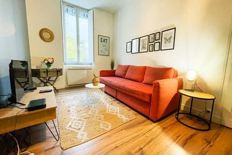 Geräumige Wohnung mit einem schönen Wohnzimmer in Grenoble . ⭐ Entdecken Sie unser wunderschönes T2 von 40m² befindet sich in der Avenue Rochambeau in Grenoble.  -------------------------------------------------- -----------------------------------...