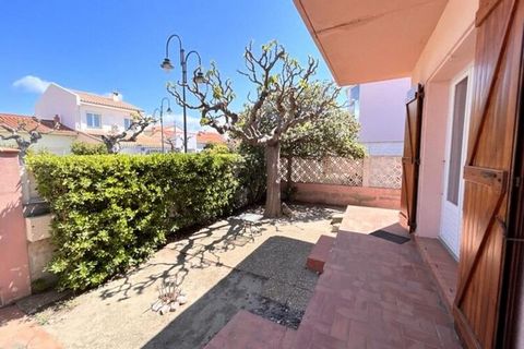 6GSA163 - Le Barcarès - Casa unifamiliar - 6 personas. Clasificado con 3 estrellas A 50 m de la playa, tipo T4 equipado para 6 personas. Consta de sala/comedor principal con sofá, televisión, cocina equipada, lavavajillas, horno, vitrocerámica, lavad...