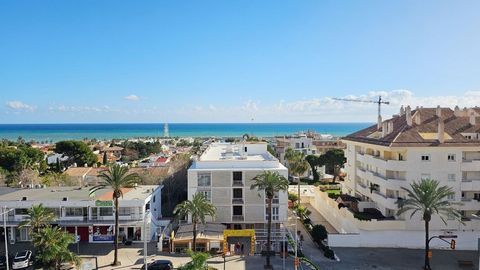 Gezellig en licht appartement op de bovenste verdieping met vrij uitzicht op zee. Volledig gemeubileerd en uitgerust, uitgebreid met een overdekt terras en panoramisch uitzicht op de oceaan. Met vakantievergunning, klaar om direct te betrekken of te ...