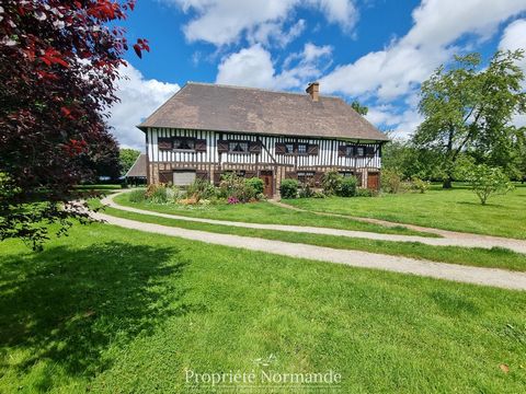 Dès le portail, le coup de cœur sera garanti pour ce joli Manoir XVII éme qui a su garder son authenticité d'autrefois et sa maison d'amis dans un environnement champêtre - bucolique à l'abri des regards, 6 minutes des commerces et 14 minutes de la g...