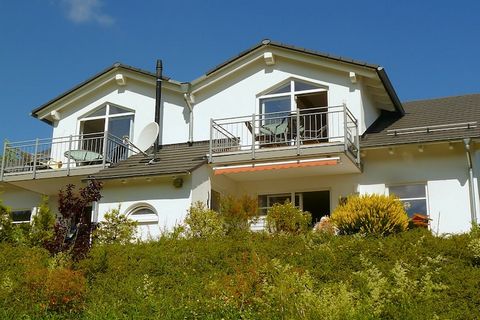 The holiday flat is located in a well-kept house in Willingen and impresses with its modern and bright furnishings. You can enjoy sunbathing on the balcony and experience the fantastic view of the Ettelsberg. The flat is particularly child-friendly a...