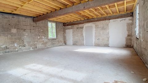 Votre agence Comme à la Maison vous propose, au sein d’une future copropriété, cet appartement de 56 m2, idéal pour un projet sur-mesure ! Localisation : Situé à Tracy-le-Mont, à seulement 20 minutes de Compiègne et Noyon Environnement calme et verdo...