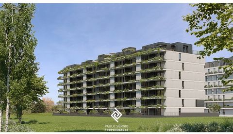 Nous vous présentons ce luxueux appartement bénéficiant d'une situation privilégiée à Porto, offrant une vue imprenable sur le futur parc urbain de Requesende. Cette propriété se distingue non seulement par son emplacement, mais aussi par ses finitio...