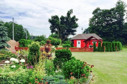 De perfecte accommodatie voor een romantische, gezellige vakantie voor twee of voor een klein gezin. Dit huis heeft een overdekte barbecueplek van hout, waar je in de zomer geweldige barbecues kunt organiseren en 's ochtends lekker gezellig kunt ontb...