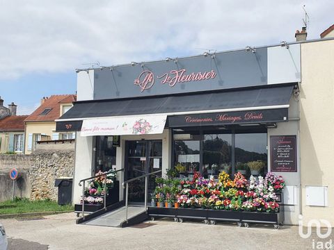 iad France - Nicolas Alonso ... vous propose : COULOMMIERS centre, emplacement numéro 1. Boutique de 100 m² environ, fleuriste, clim récente. Tout commerce sauf restauration rapide. CA régulier +/- 450.000 euros, EBE +/- 81.000 euros Bénéfices +/- 65...