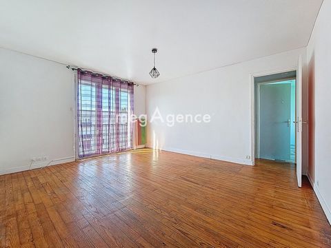 Appartement 4 PIECES 5 MN DE LA GARE LIGNE J ST LAZARE