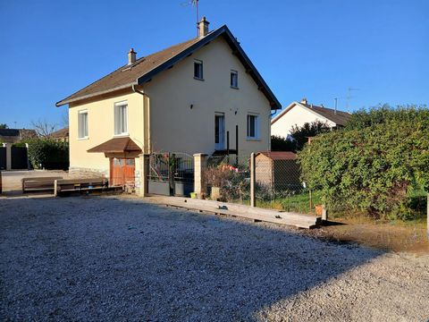 Maison individuelle sur un terrain de 1588 m2