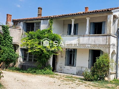 Maison ancienne à fort potentiel de restauration