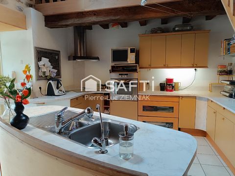 Maison familiale avec 5 chambres + revenu locatif