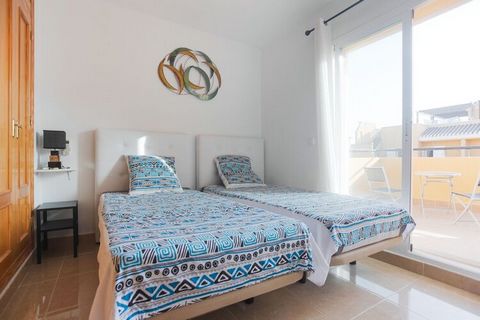 Dit prachtige vakantiehuis in Los Gallardos, genaamd Casa Los Gallardos is voorzien van 3 slaapkamers. Je kunt afkoelen in het gemeenschappelijke zwembad of binnenshuis, dankzij de airconditioning. Spendeer je dagen aan het strand op 7 km afstand of ...