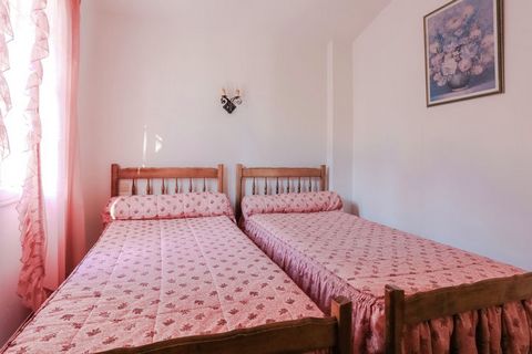 Located in Bormes-les-Mimosas, this beautiful holiday home features 2 bedrooms for 5 people. Suitable for families or friends, guests can take a refreshing dip in the shared swimming pool and access free WiFi at this child-friendly property. If you w...