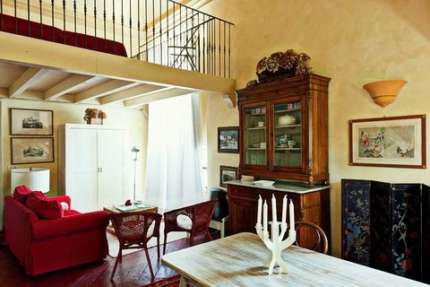 This pet-friendly holiday home is a 1-bedroom apartment and can accommodate 2 persons. Situated in the historic castle in Piedmont. It has a large and spacious garden. Located amongst the forest, public transport is available at a distance of 6 km. T...