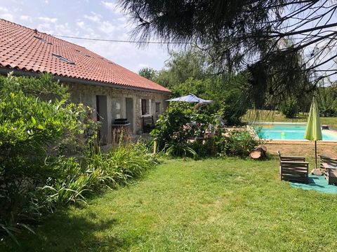 Discover this set of two houses of approximately 270m2 and 80m2. lLcated in a peaceful countryside setting, yet only a short distance from the local town. There are large rooms on the ground floor, with a huge room of 71 m2 with lots of possibilities...