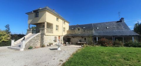 Ideal for an investor or professional retraining! Located 10 minutes from Sainte Mère Eglise and close to the beaches of UTHA BEACH, superb residential leisure park consisting of 5 chalets, a house of 300m2, swimming pool, reception room for 96 peopl...