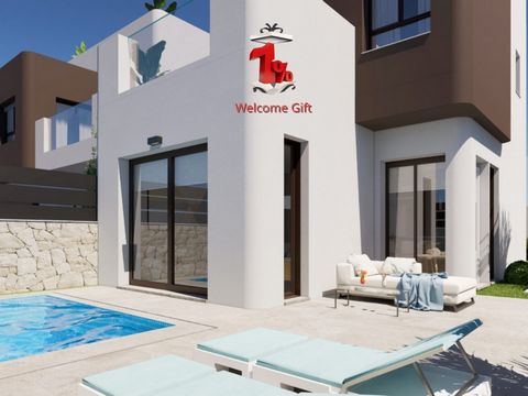 THIS PROPERTY CONTAINS A 1% WELCOME ESTATES GIFT! WELCOME present these beautiful apartments for sale in Torre de la Horadada which offer 2 bedrooms and 2 bathrooms.  There are two options to choose from: - Top floor apartment with a solarium or a gr...