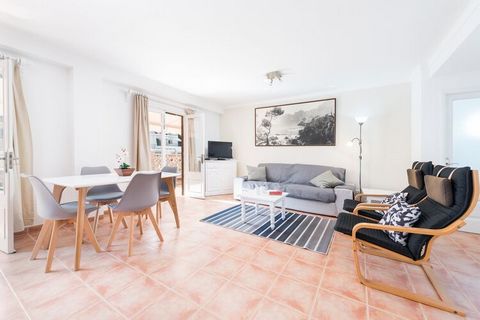 This apartment is perfect for those who love nature since it is surrounded by beautiful views to the mountains and a forest area and it's only 500 metres form the paradisaical beach of Cala Sant Vicenç. So, you can enjoy your vacation at the wonderfu...