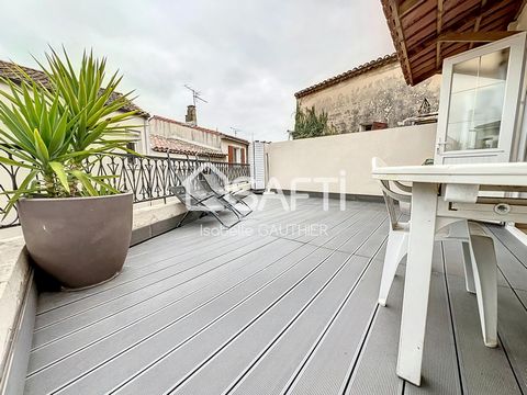 In St Brès 34670, a village with all the usual amenities, close to the A9 motorway and the SNCF train station, I invite you to discover this recently renovated village house in a contemporary style, comprising - ground floor: 1 living room with open-...