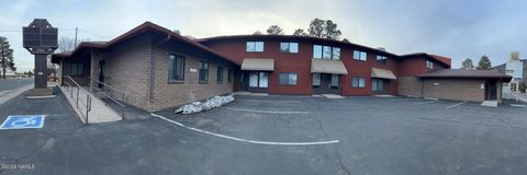 Exciting opportunity! Commercial space for sale with ample parking across 2 lots, one gated for added security. Prime location for visibility, perfect for various ventures like a Medical Center, Wellness Hub, Dance Studio, Offices, Meeting Rooms, Edu...