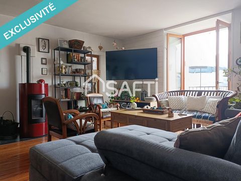 In the town of SEYNE, located on the 1st floor, close to the center of the village and its shops, discover this renovated 68m² apartment with balcony. A SOUTH exposure and a breathtaking view of the valley. Compose 1 kitchen open to the living room, ...