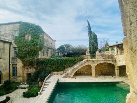 Discover the allure of this breathtaking Château with historic monument status. This property has undergone a thoughtful and meticulous restoration, seamlessly blending its rich heritage with modern amenities. Thoughtfully designed gardens enhance th...