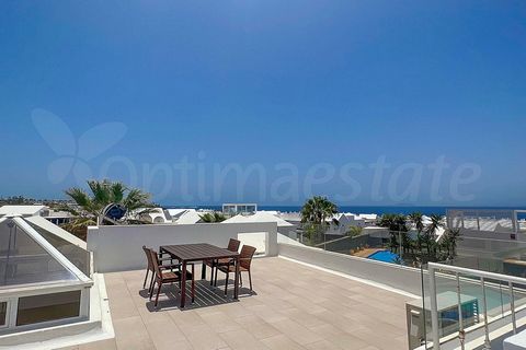 Stunning property with Sea Views from roof terrace, in one of the best locations in Playa Blanca. This detached 3 bedrooms, 2 bathrooms family home, sits in the middle of the up-market Residential Playa Real, which is a gated complex situated on 1st ...