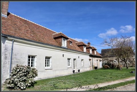 Dpt Indre et Loire (37), à vendre LES HERMITES maison P10 - Terrain 5777m²- dépendances- cave