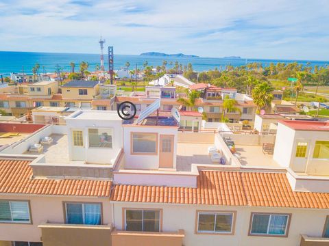 FOR SALE !! A 3 level house in the gated community of Brisas del Mar. This beautiful house features 3 bedrooms, 2.5 baths, upgraded floors, ceiling fans and 2 tone mini-blinds. The best features however, are the professionally installed solar panels ...