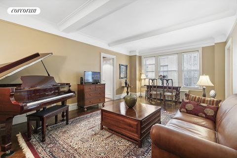 Welcome to apt 3K, 250 West 94th Street, an enchanting one bedroom, one bathroom co-op nestled in the Upper West Side. This elegant fusion of pre-war charm and modern amenities offers a harmonious blend of timeless sophistication and contemporary com...